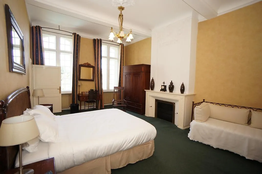 ***  Les Trois Lys Hotel Condom France